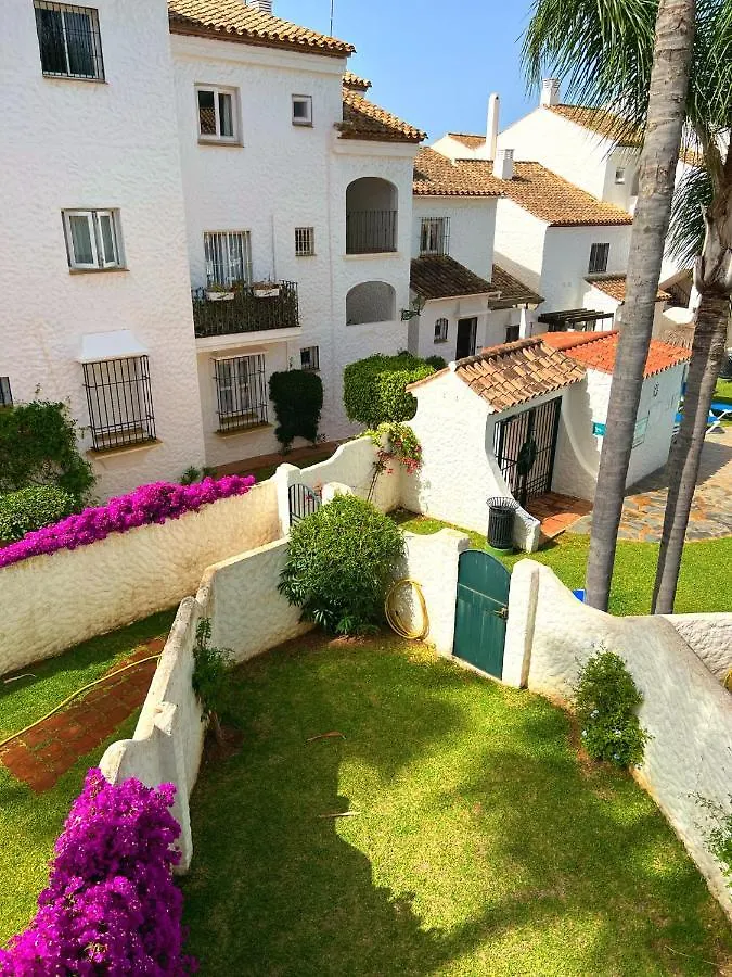 Benavista Estepona - 2 Bed Town House With Pool Villa