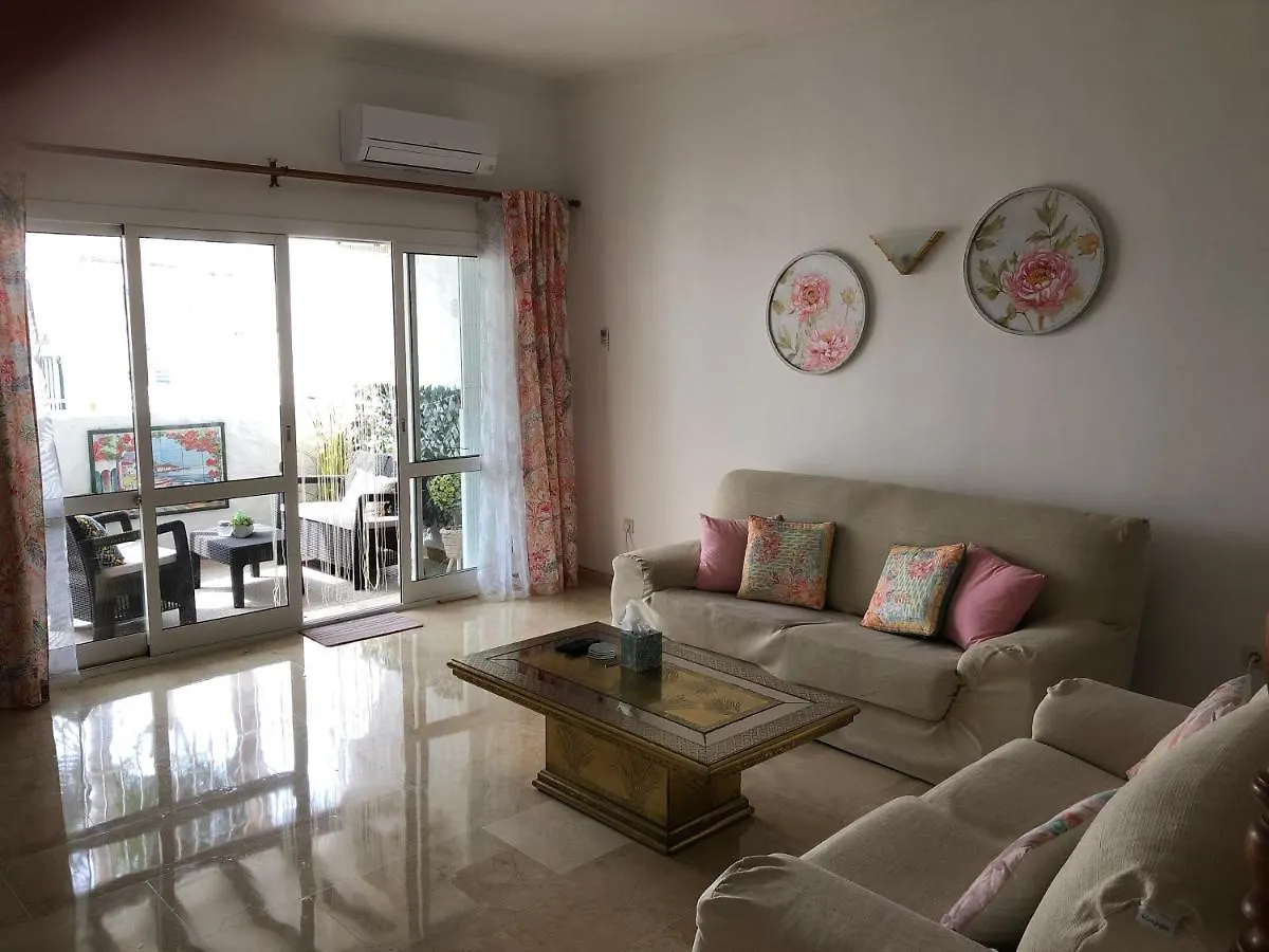 Benavista Estepona - 2 Bed Town House With Pool Villa