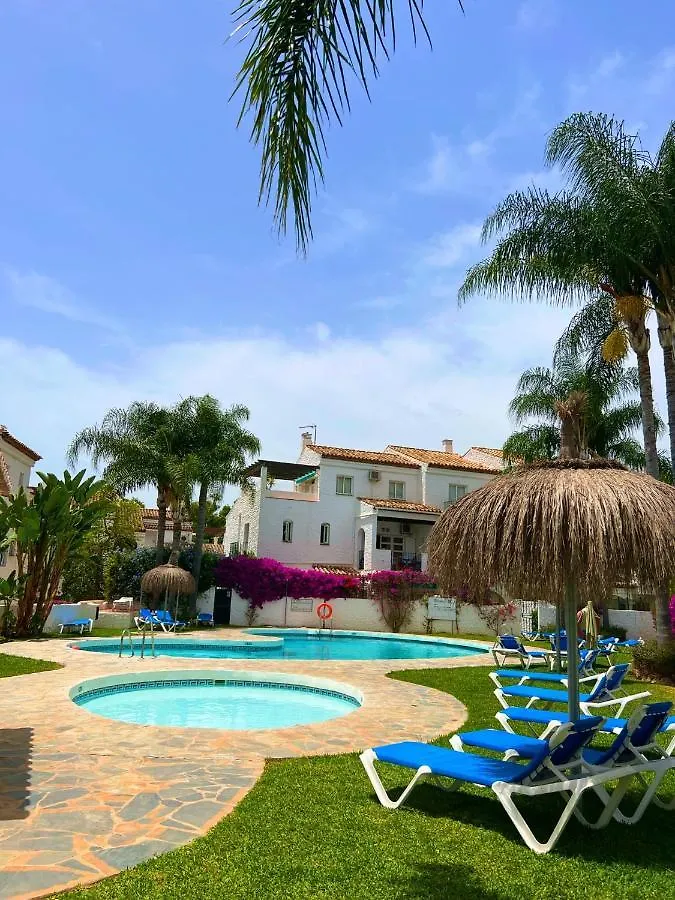 Benavista Estepona - 2 Bed Town House With Pool Villa