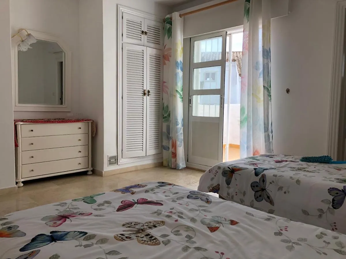 Benavista Estepona - 2 Bed Town House With Pool Villa